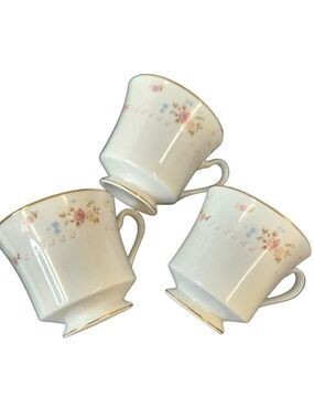Silverie Fine China Footed Teacup Gold Trim Pink Floral Pattern Set of 3
